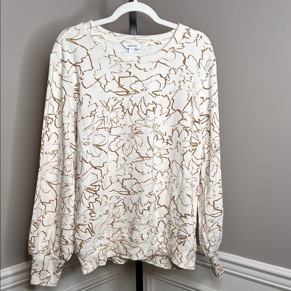 Nine West Cream and Gold Crew Neck Sweatshirt size extra large - Picture 1 of 5
